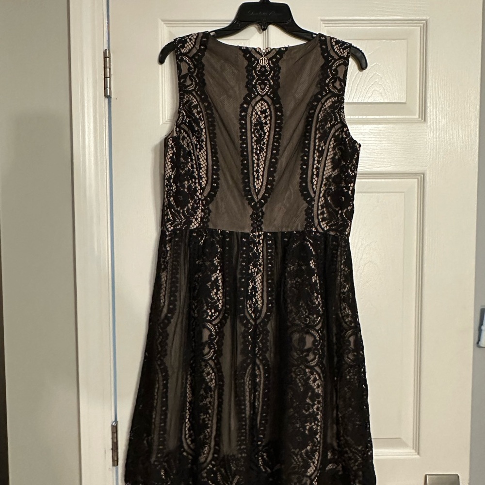 Tommy Hilfiger 625 Fit Flare Floral Lace Dress - Picture 3 of 5